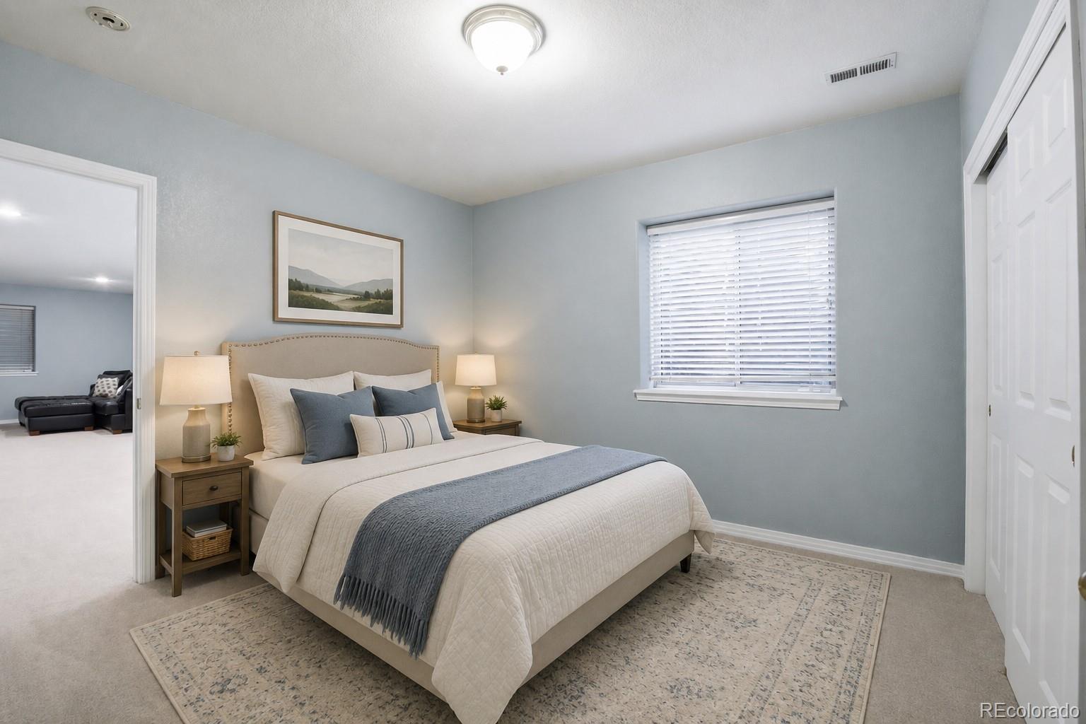 MLS Image #24 for 331 s poplar street,denver, Colorado