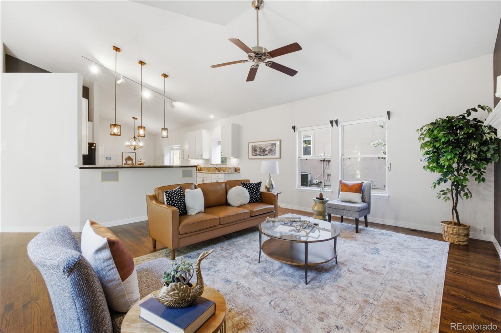 MLS Image #7 for 331 s poplar street,denver, Colorado