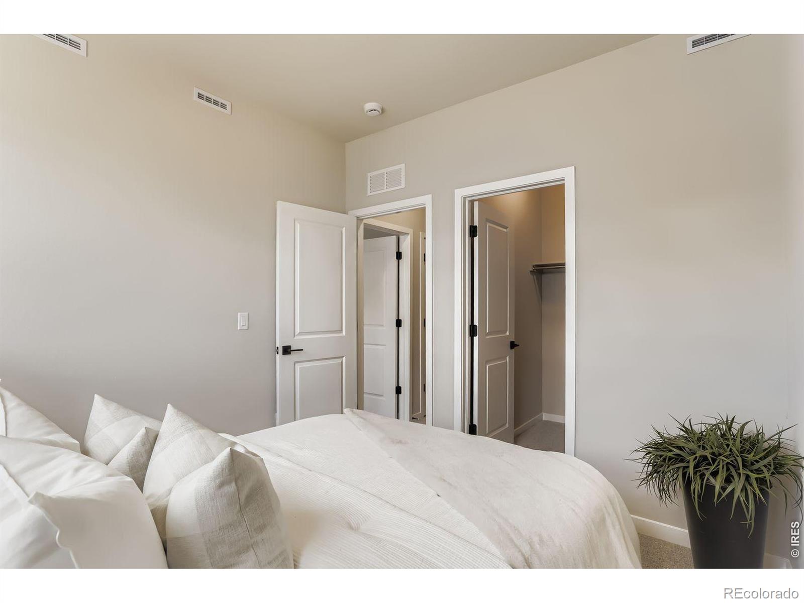 MLS Image #23 for 2819  bear springs circle,longmont, Colorado