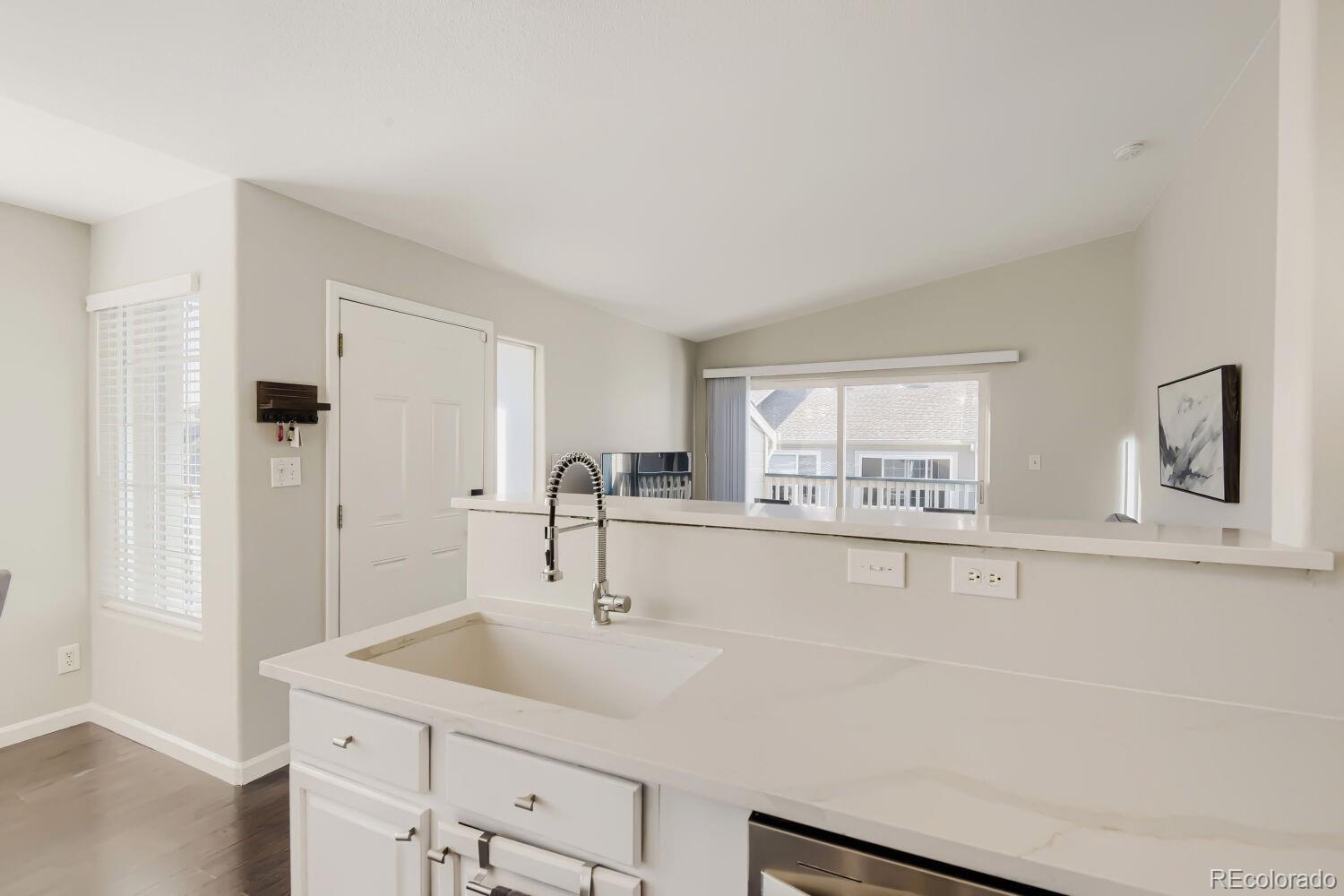 MLS Image #4 for 3855  canyon ranch road,highlands ranch, Colorado
