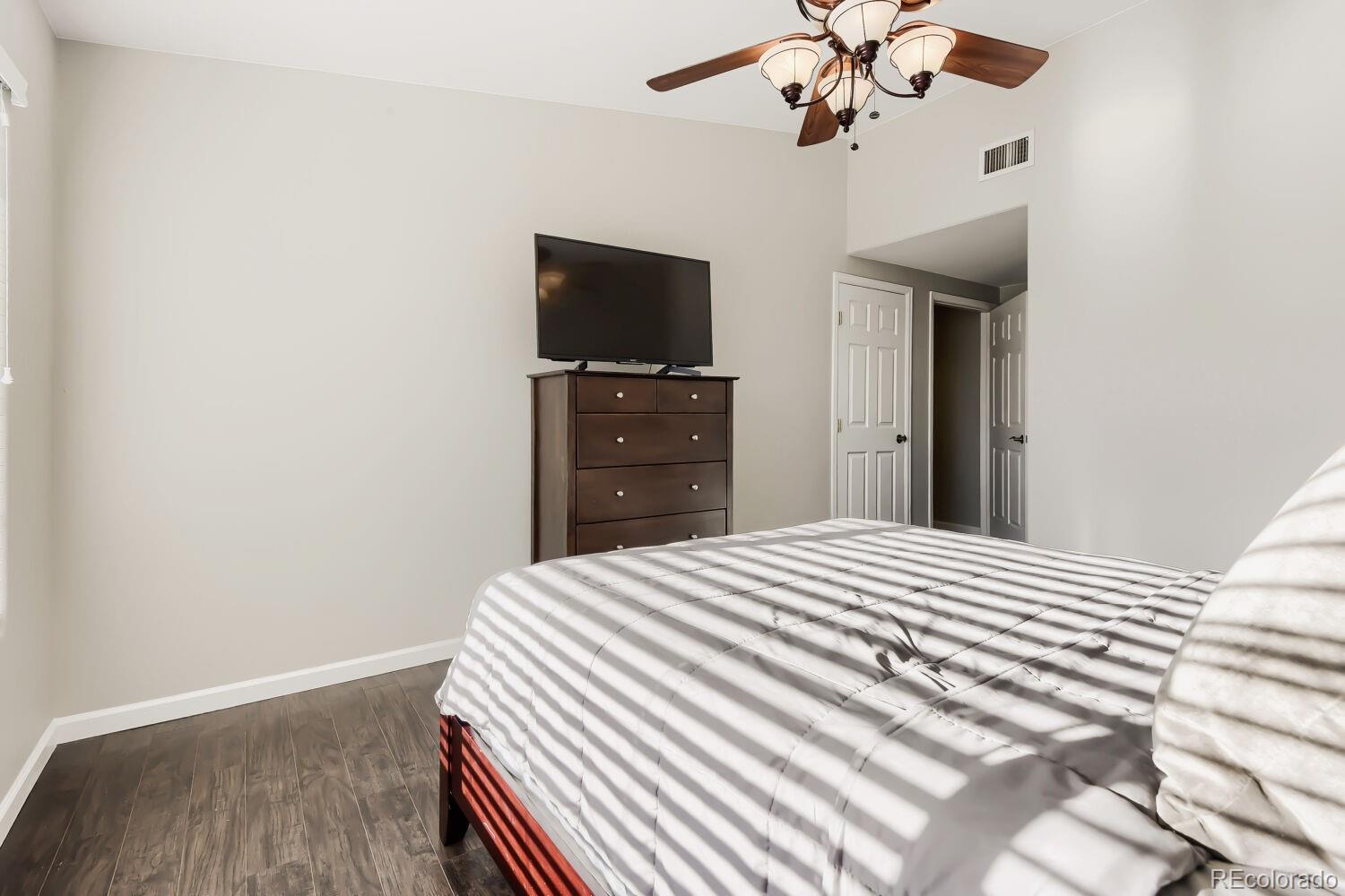 MLS Image #8 for 3855  canyon ranch road,highlands ranch, Colorado