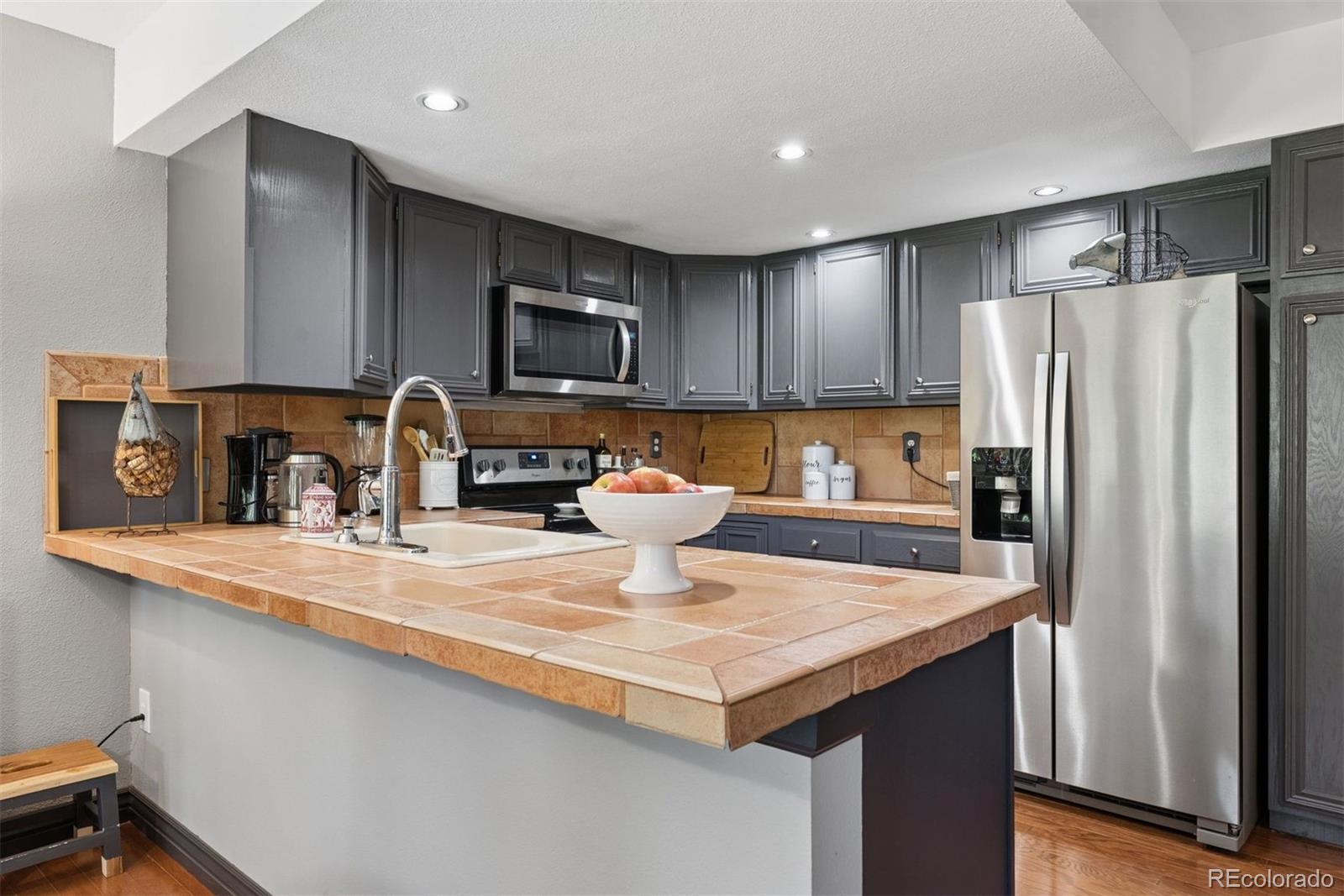 MLS Image #14 for 28  woodbridge drive,colorado springs, Colorado