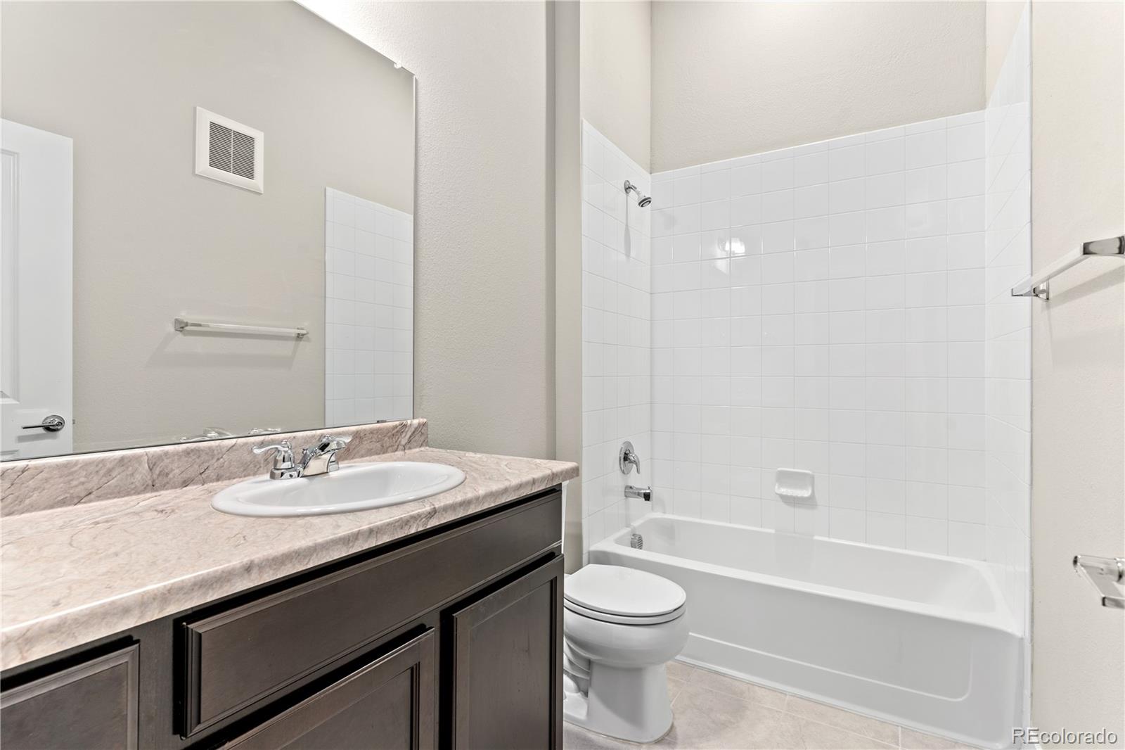 MLS Image #10 for 14301 e tennessee ave avenue,aurora, Colorado
