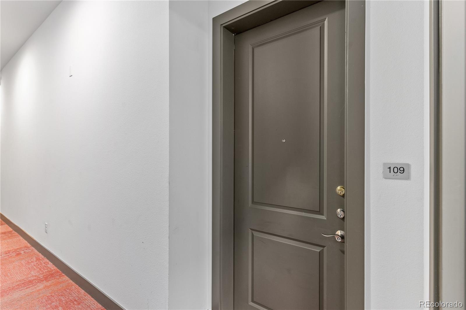 MLS Image #14 for 14301 e tennessee ave avenue,aurora, Colorado