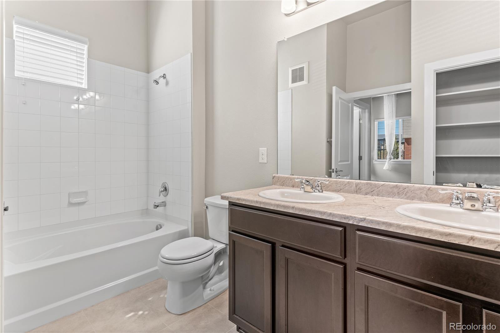 MLS Image #7 for 14301 e tennessee ave avenue,aurora, Colorado