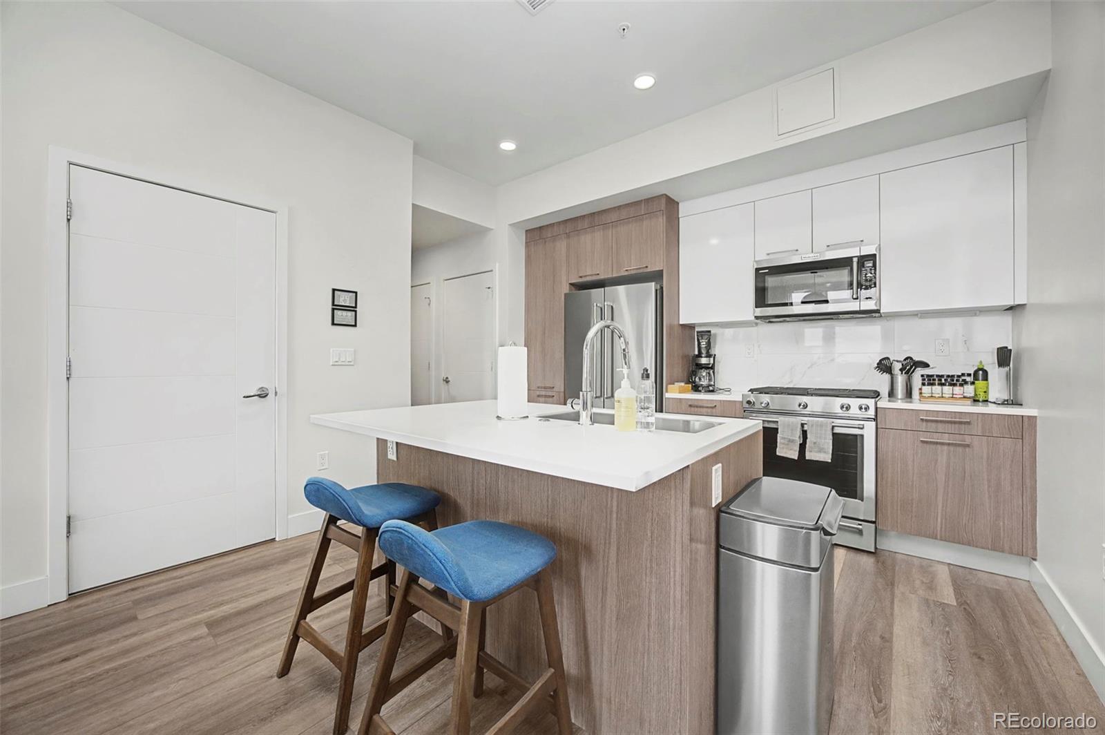 MLS Image #6 for 2880  zuni street,denver, Colorado