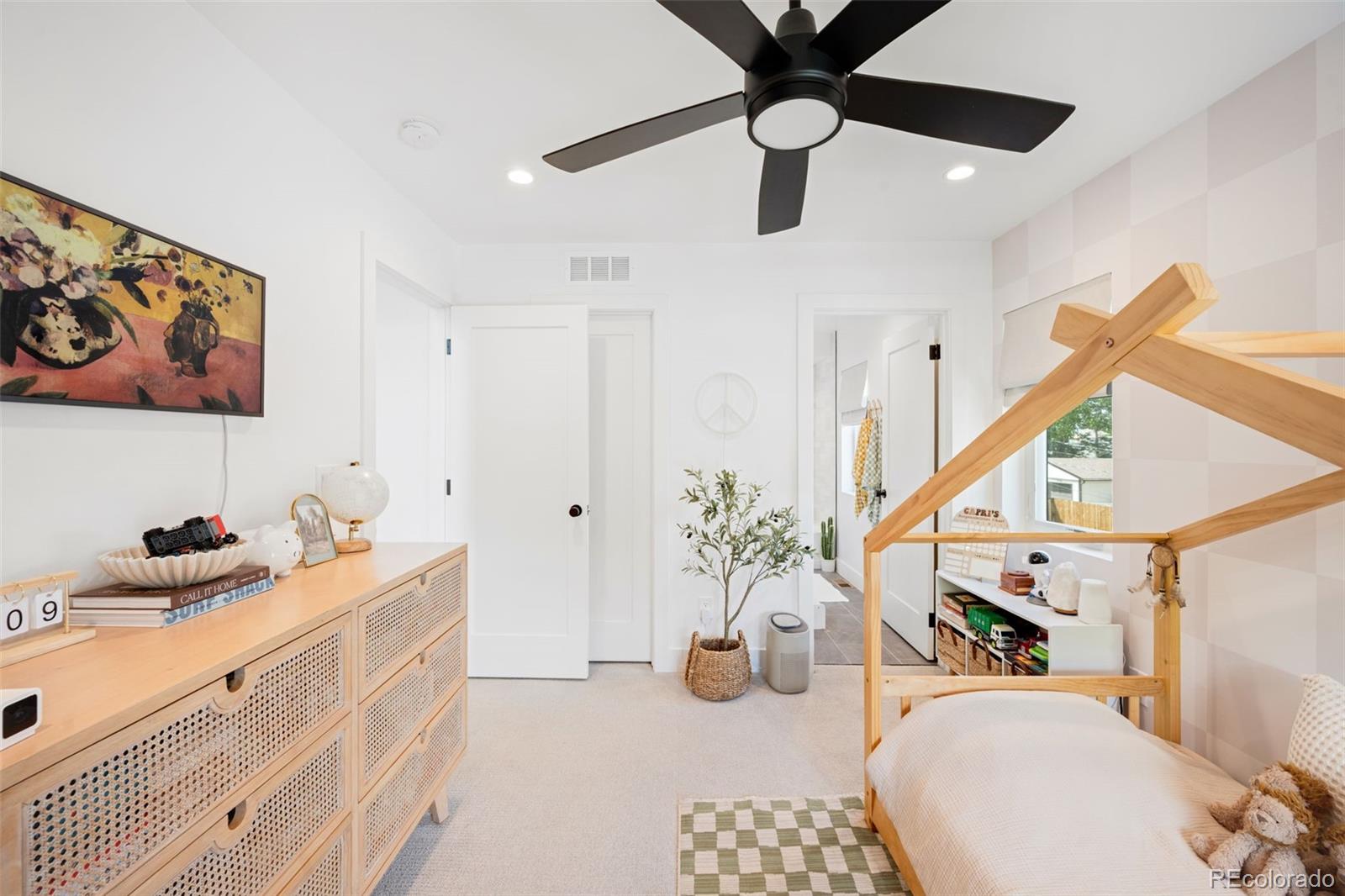 MLS Image #24 for 3095 s cherokee street,englewood, Colorado