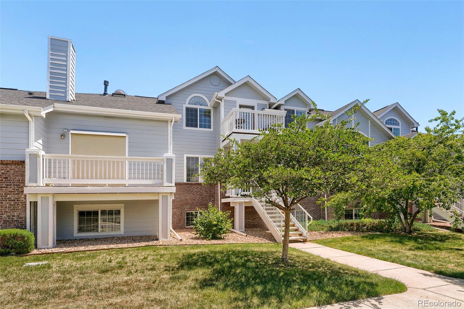 MLS Image #23 for 3025 s yampa way,aurora, Colorado