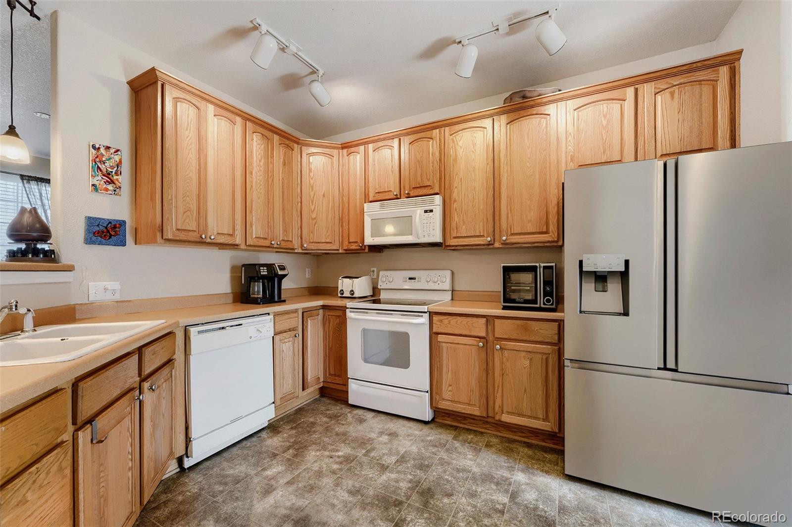MLS Image #3 for 3025 s yampa way,aurora, Colorado