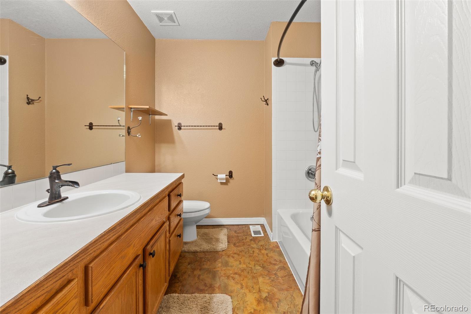 MLS Image #18 for 121  8th street,frederick, Colorado