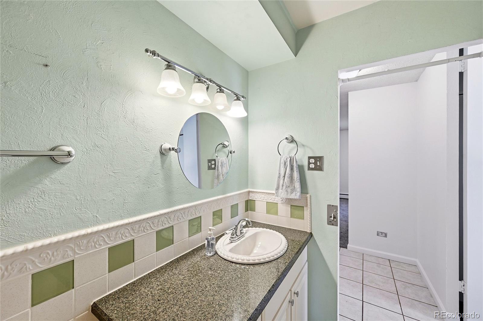 MLS Image #14 for 9155 e center avenue 12b,denver, Colorado