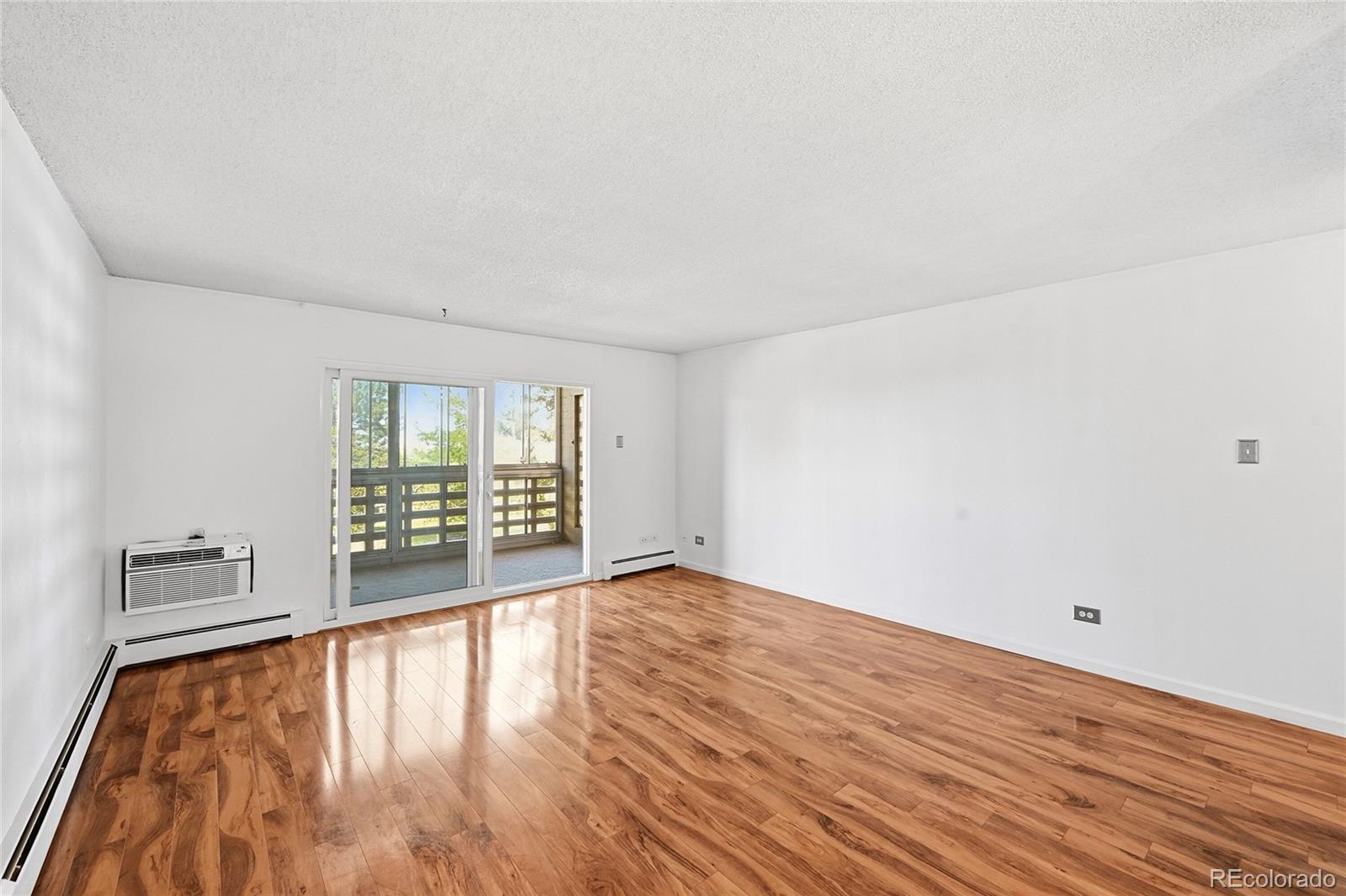 MLS Image #4 for 9155 e center avenue 12b,denver, Colorado