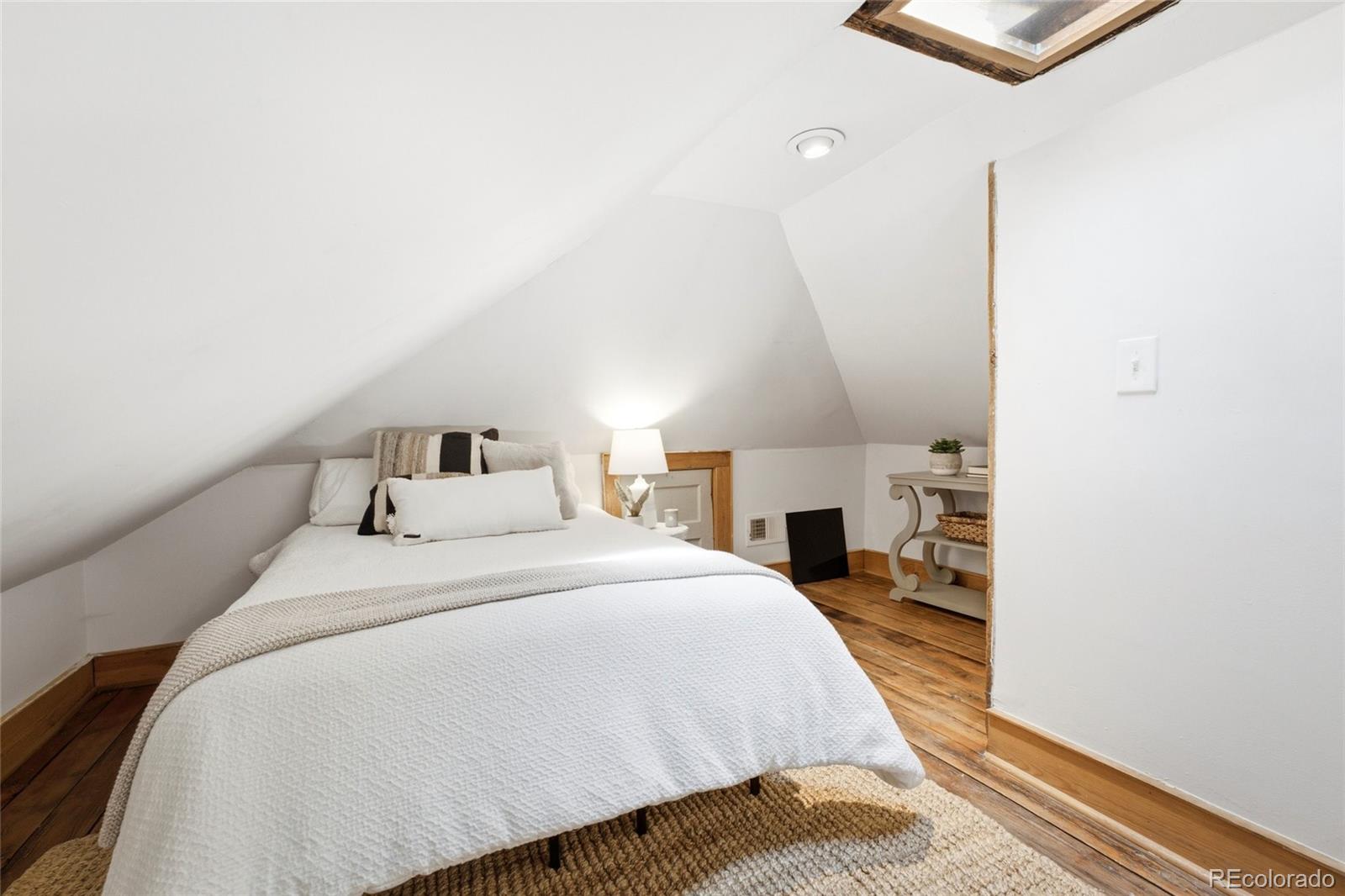MLS Image #17 for 3415  arapahoe street,denver, Colorado