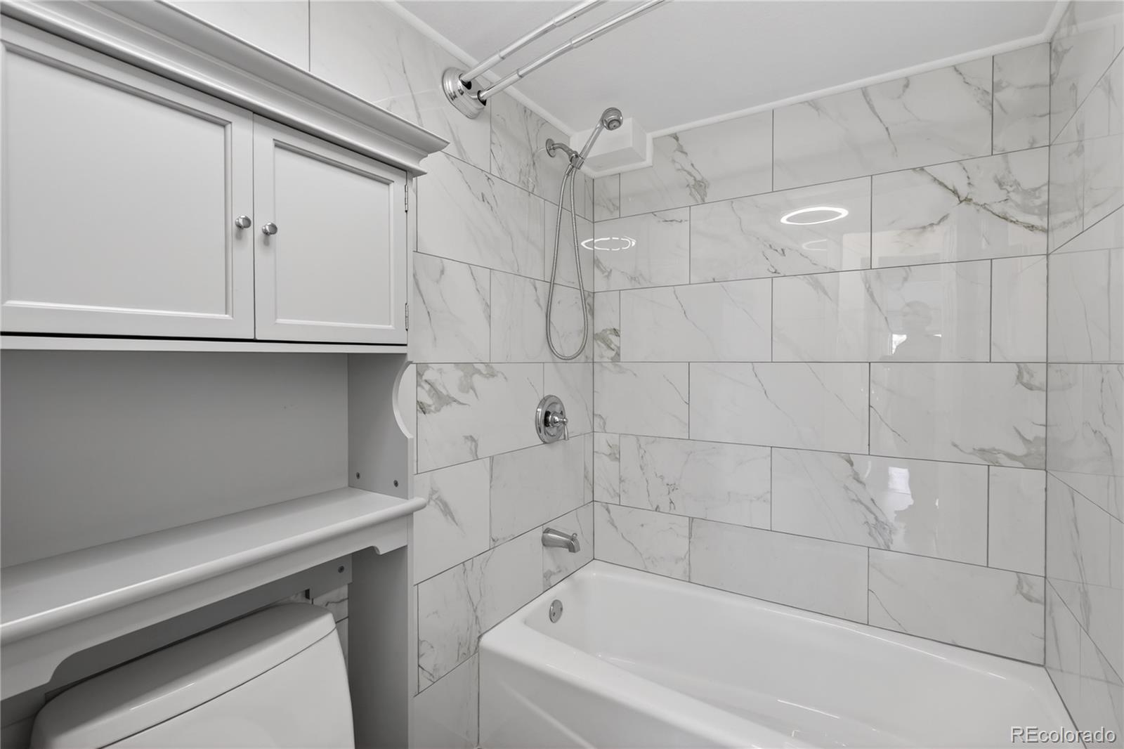 MLS Image #10 for 6680 e mississippi avenue 7,denver, Colorado