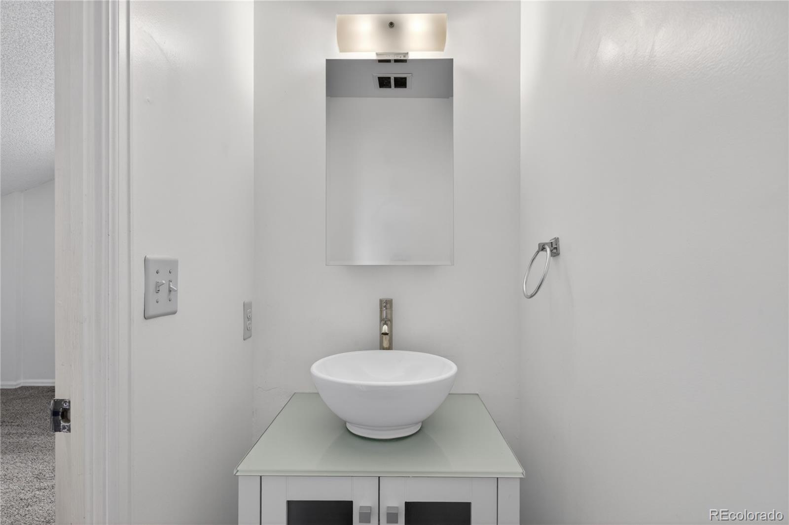 MLS Image #20 for 6680 e mississippi avenue 7,denver, Colorado