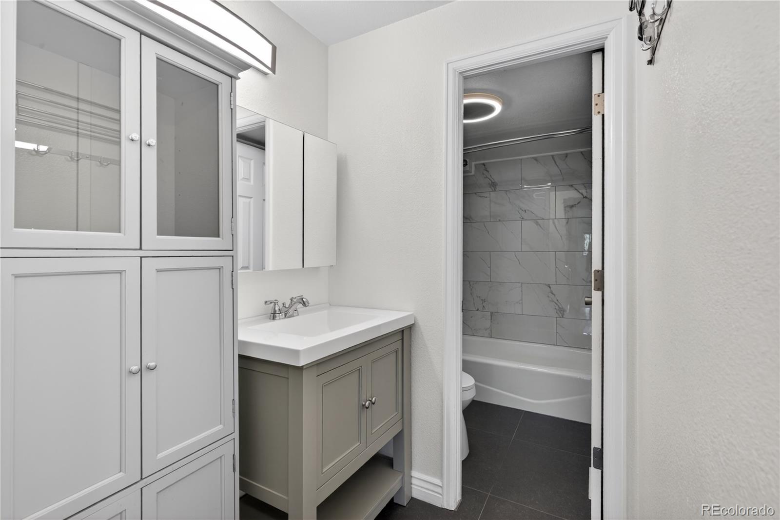 MLS Image #9 for 6680 e mississippi avenue 7,denver, Colorado