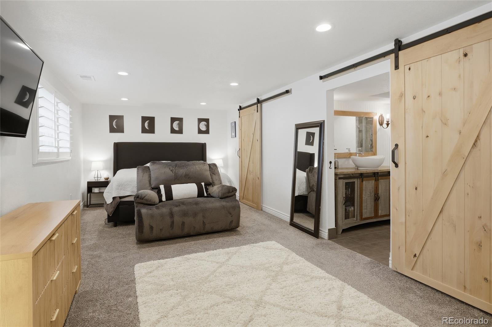 MLS Image #16 for 4752 s field street,littleton, Colorado