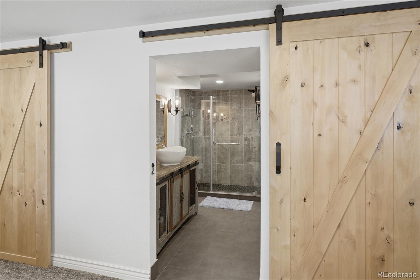 MLS Image #18 for 4752 s field street,littleton, Colorado