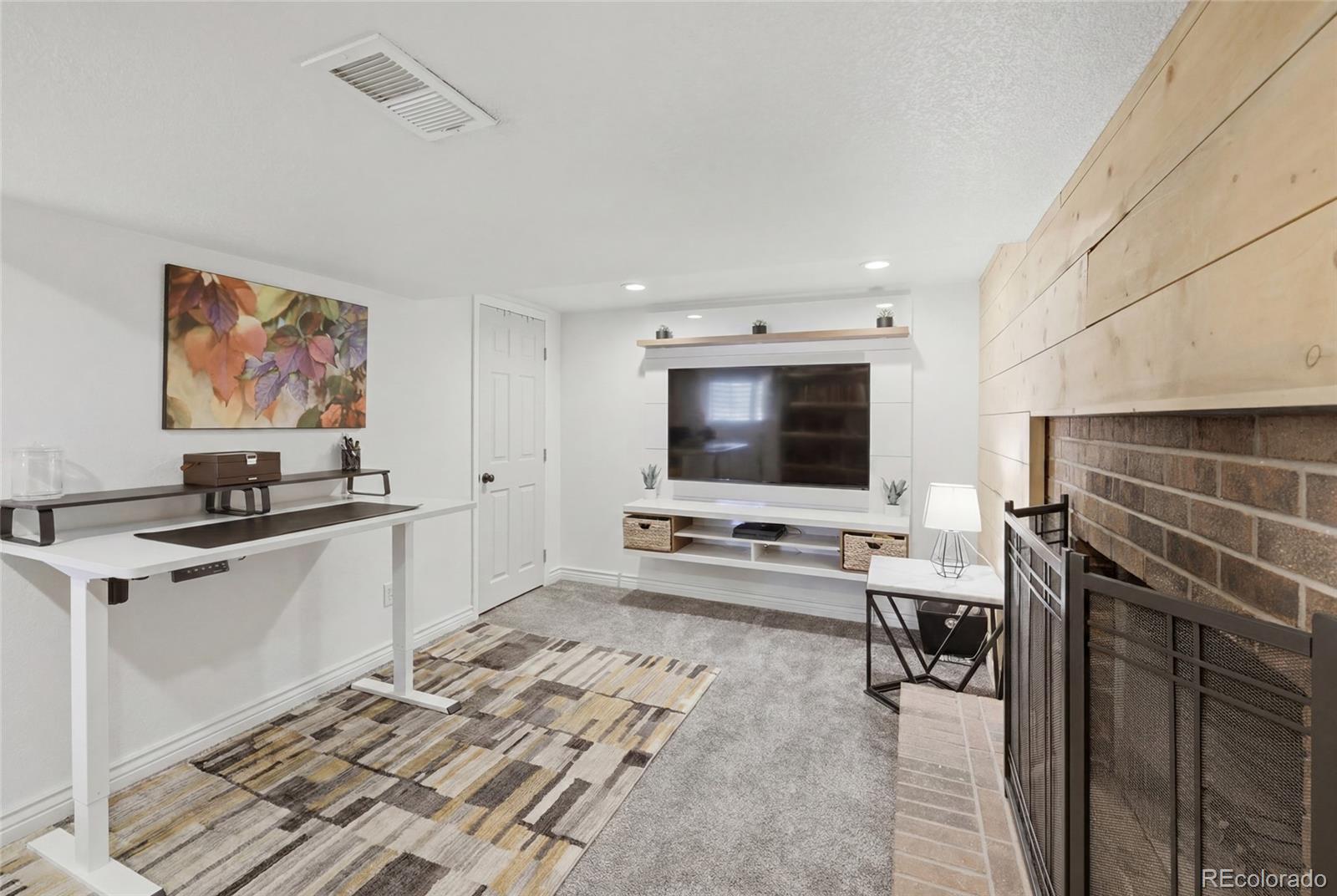 MLS Image #23 for 4752 s field street,littleton, Colorado