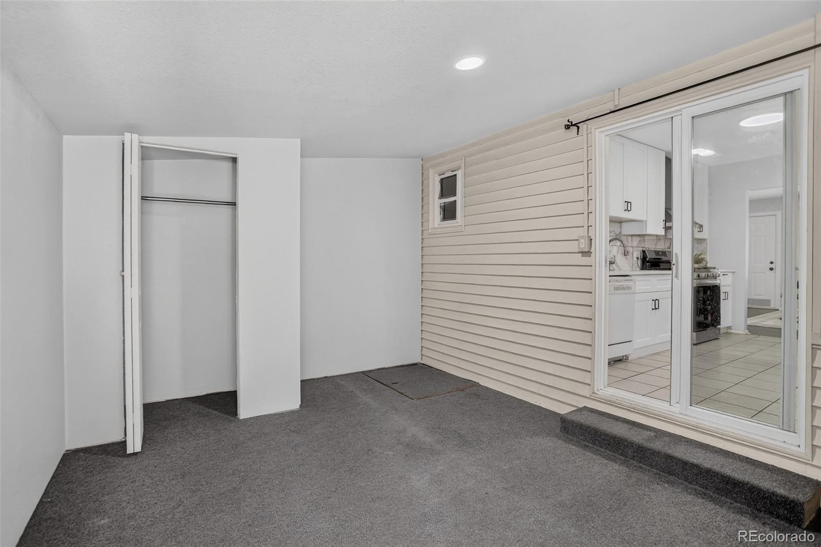 MLS Image #10 for 1081 s knox court,denver, Colorado