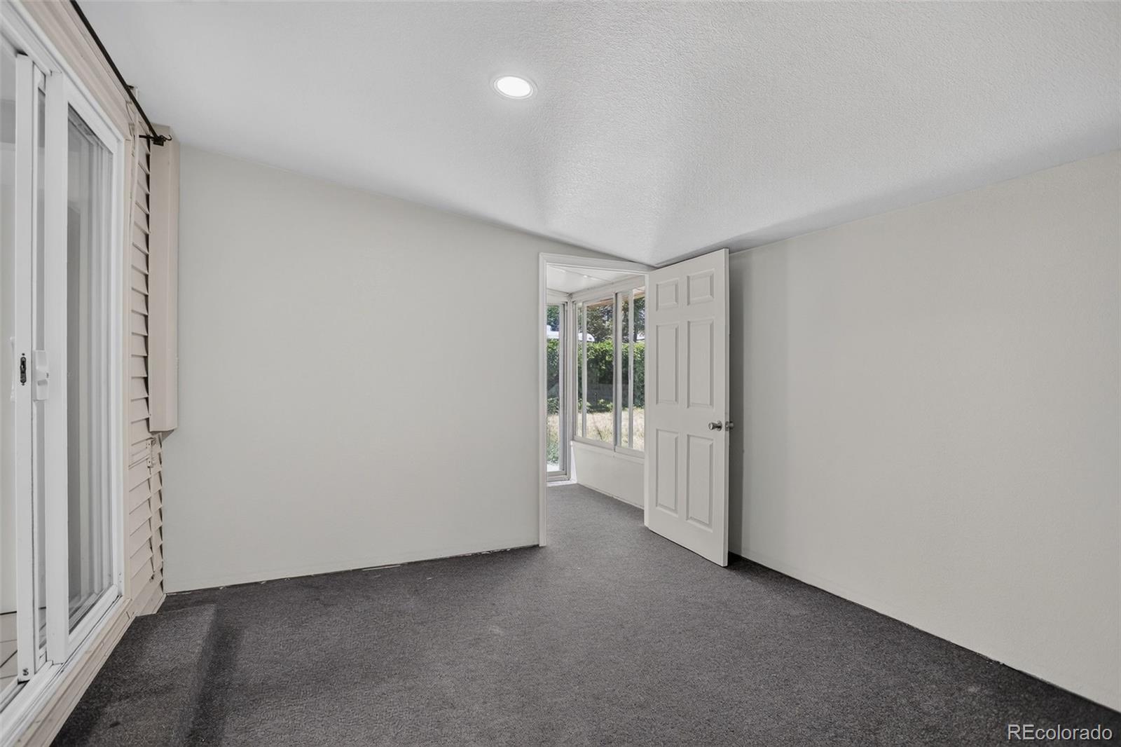 MLS Image #11 for 1081 s knox court,denver, Colorado