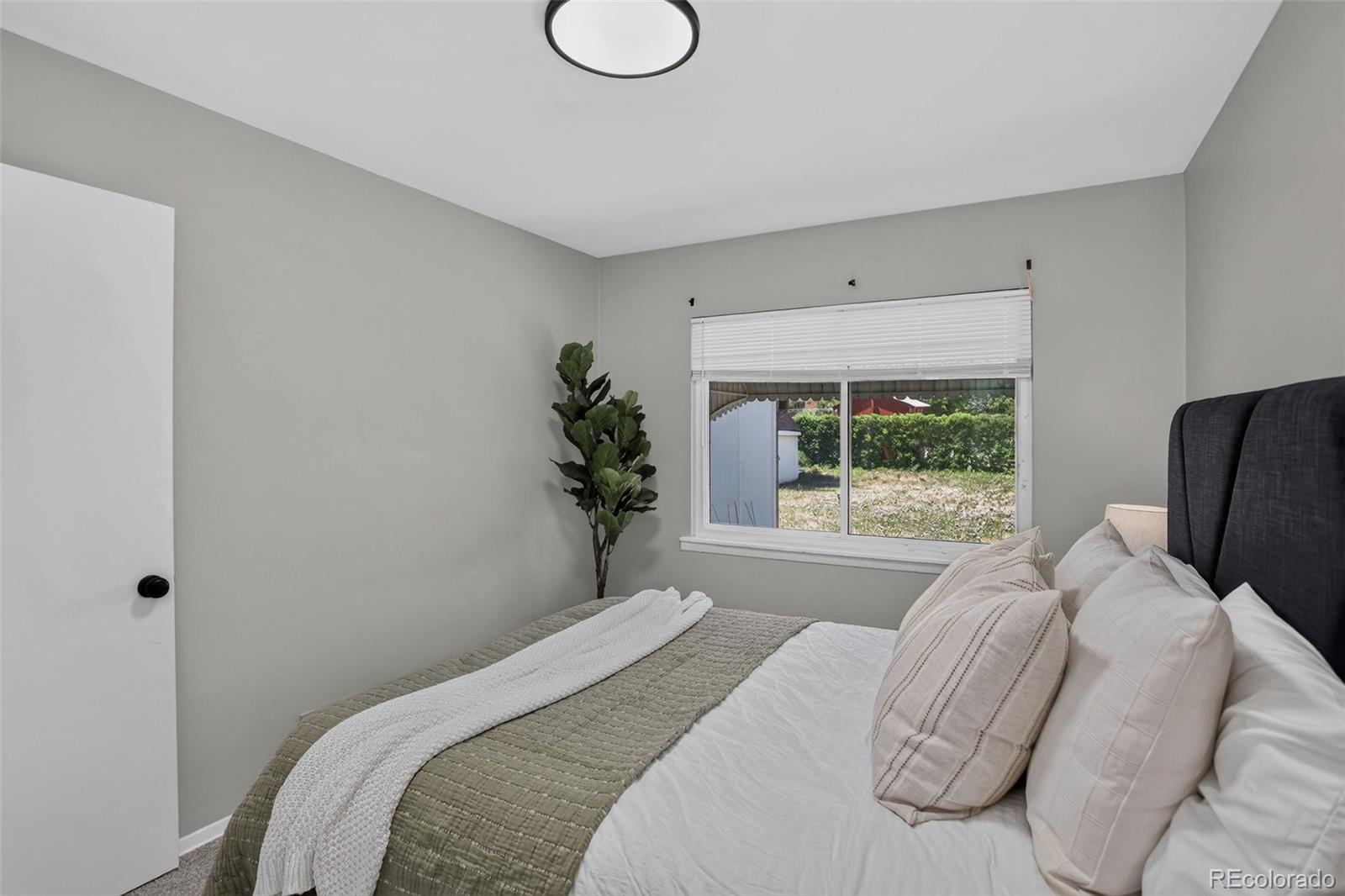 MLS Image #9 for 1081 s knox court,denver, Colorado