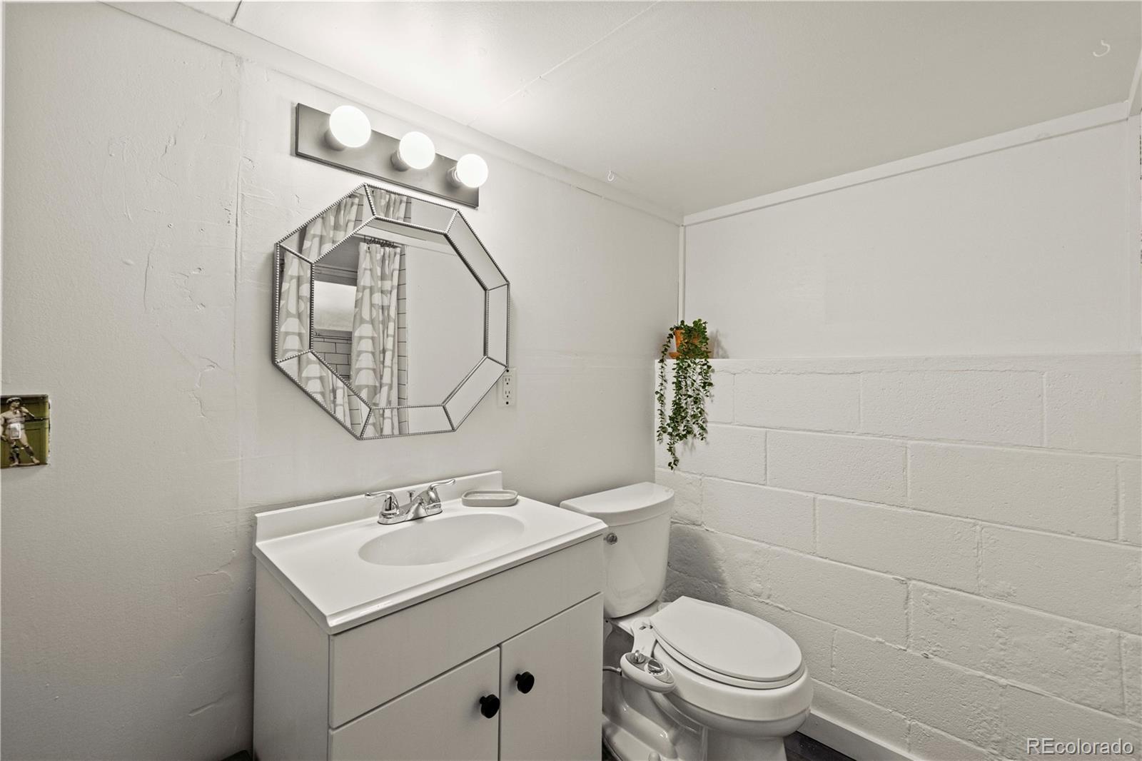 MLS Image #29 for 1669  dallas street,aurora, Colorado