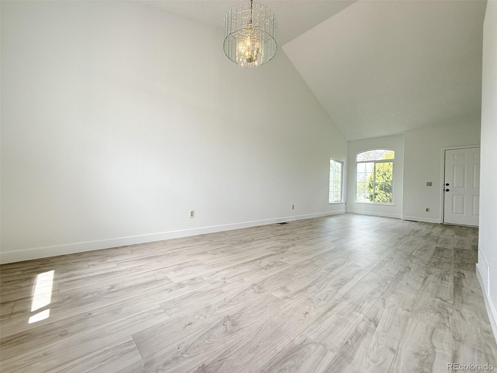 MLS Image #4 for 5118  herndon circle,colorado springs, Colorado