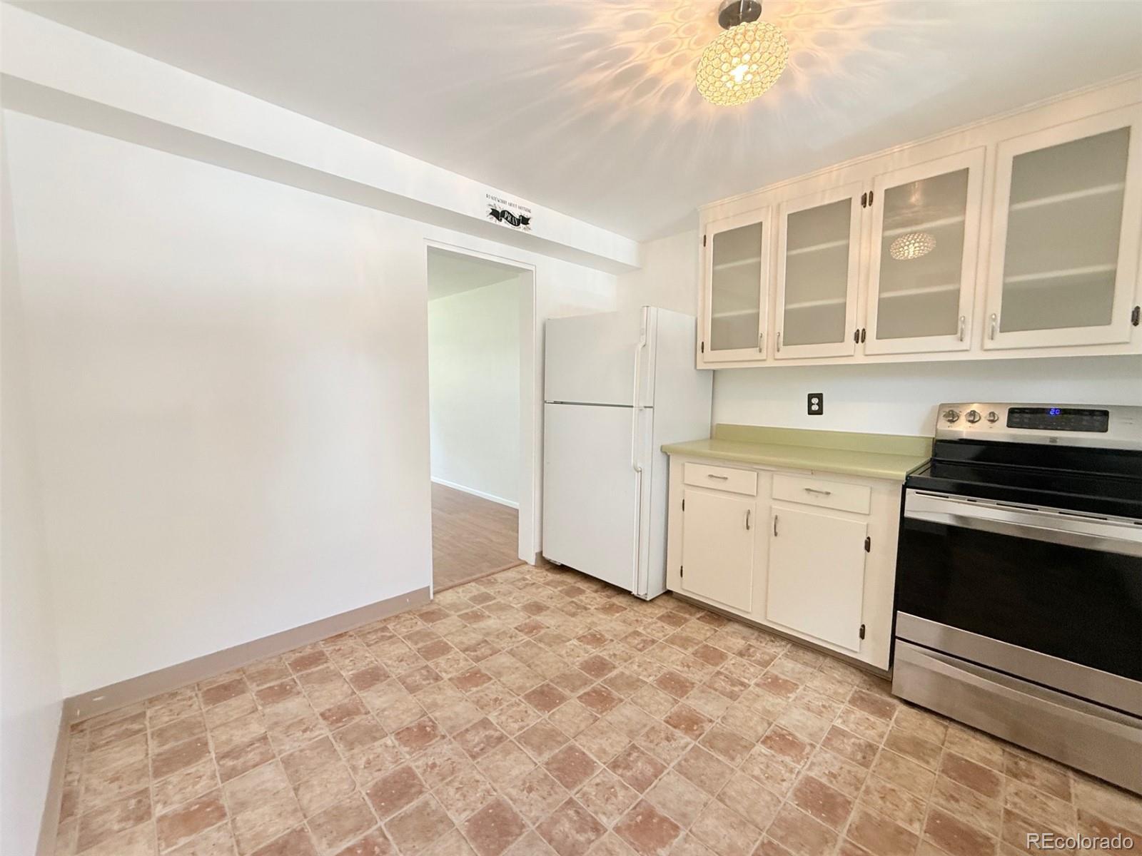 MLS Image #9 for 2443  paseo road ,colorado springs, Colorado