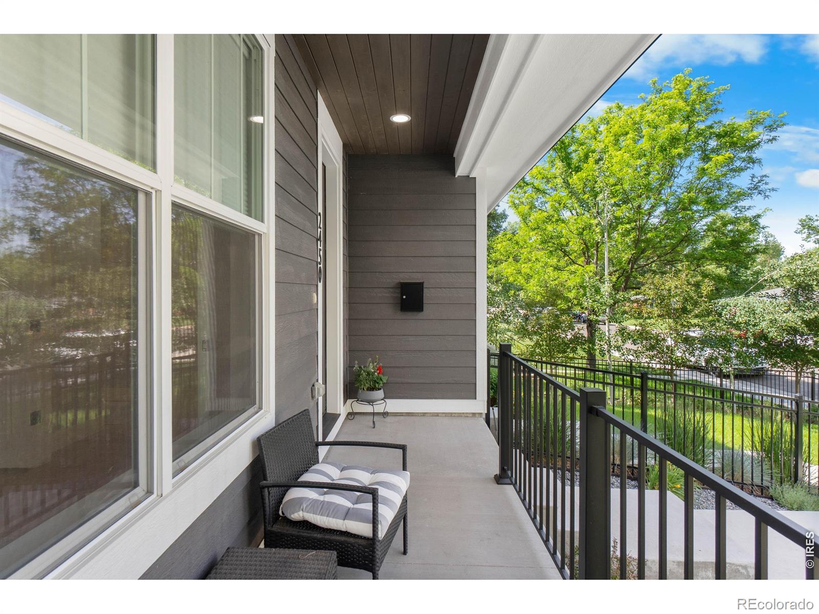 MLS Image #14 for 2450 s humboldt street,denver, Colorado