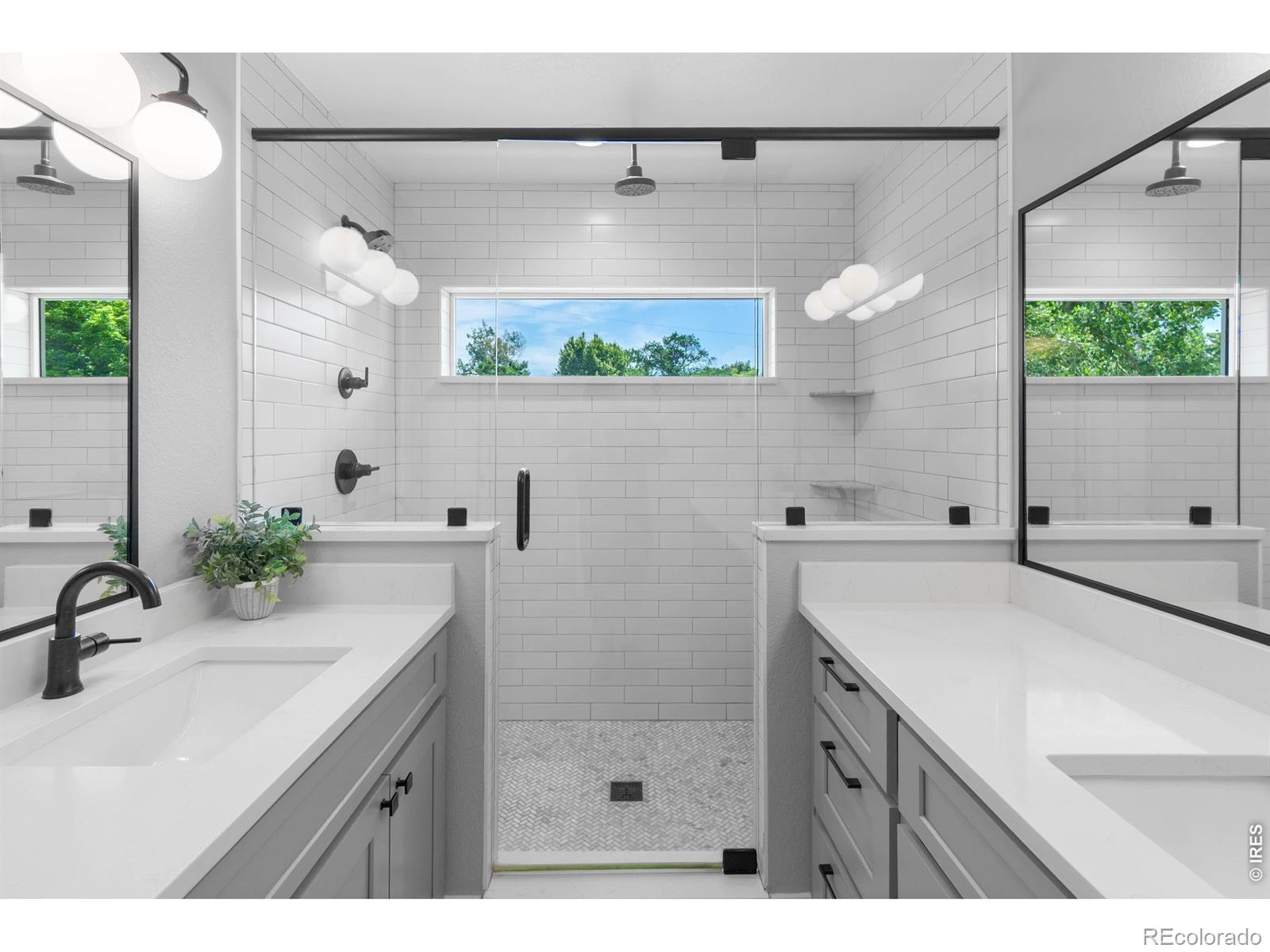 MLS Image #19 for 2450 s humboldt street,denver, Colorado