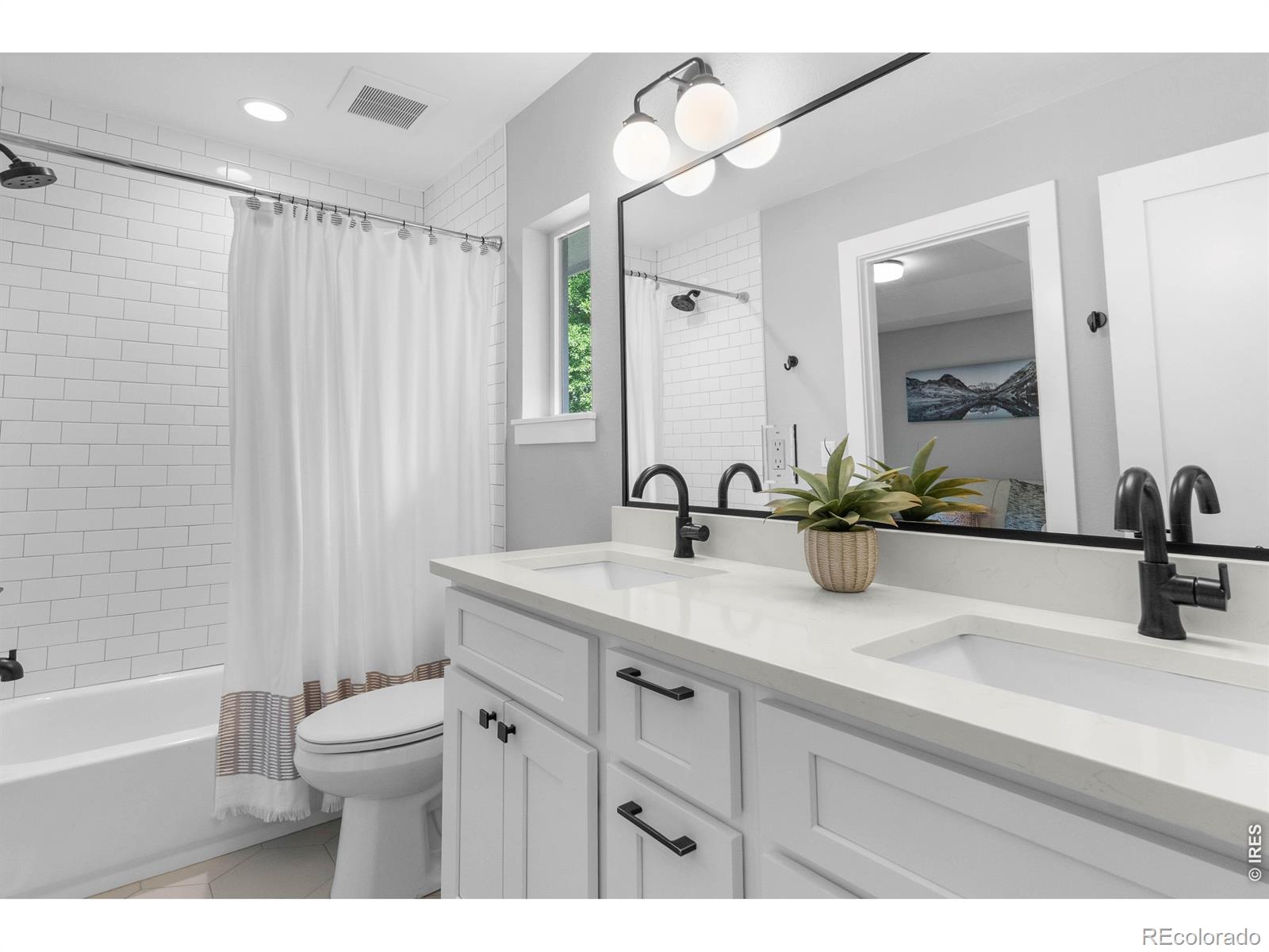 MLS Image #31 for 2450 s humboldt street,denver, Colorado