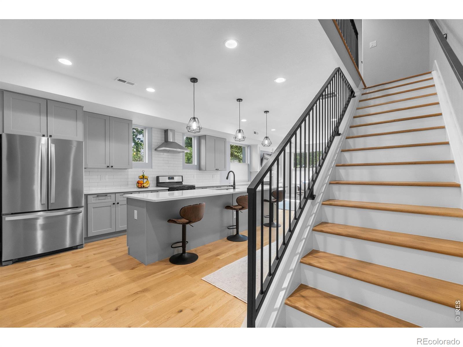 MLS Image #5 for 2450 s humboldt street,denver, Colorado