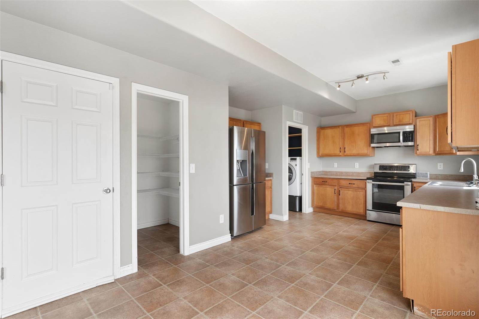 MLS Image #6 for 3802  tahoe forest lane,colorado springs, Colorado