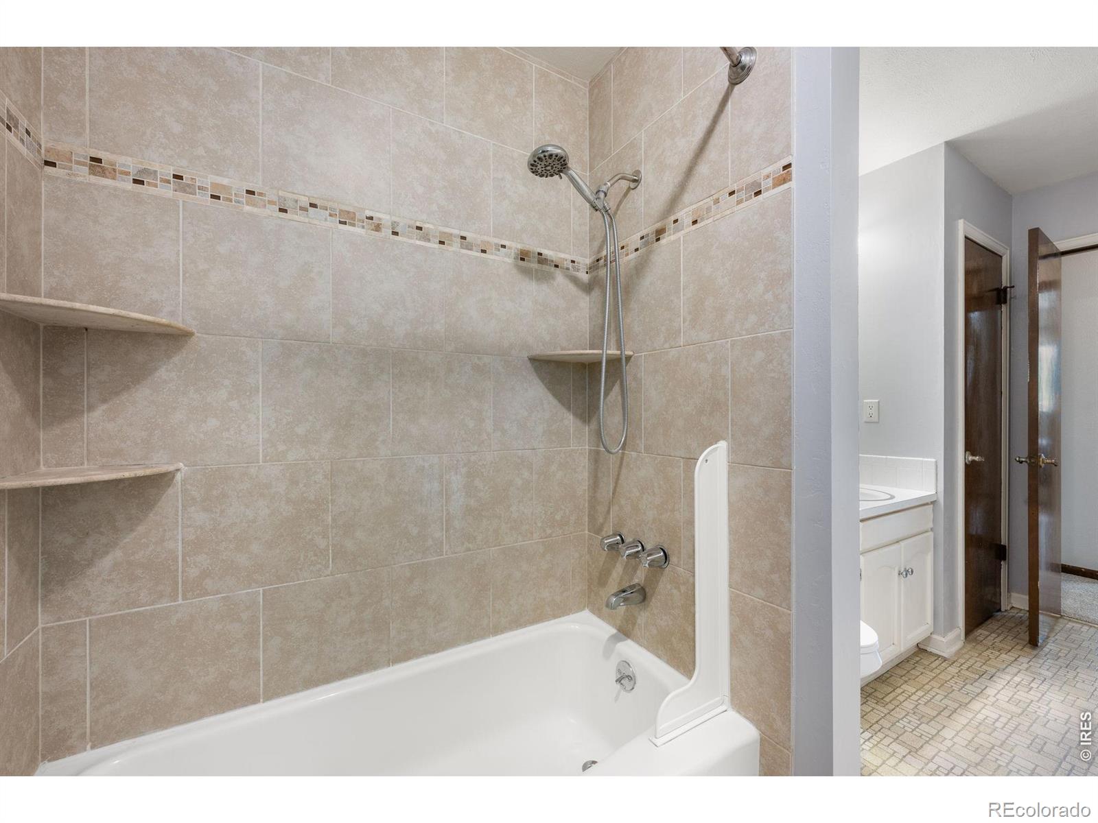 MLS Image #22 for 5427  aspen avenue,erie, Colorado
