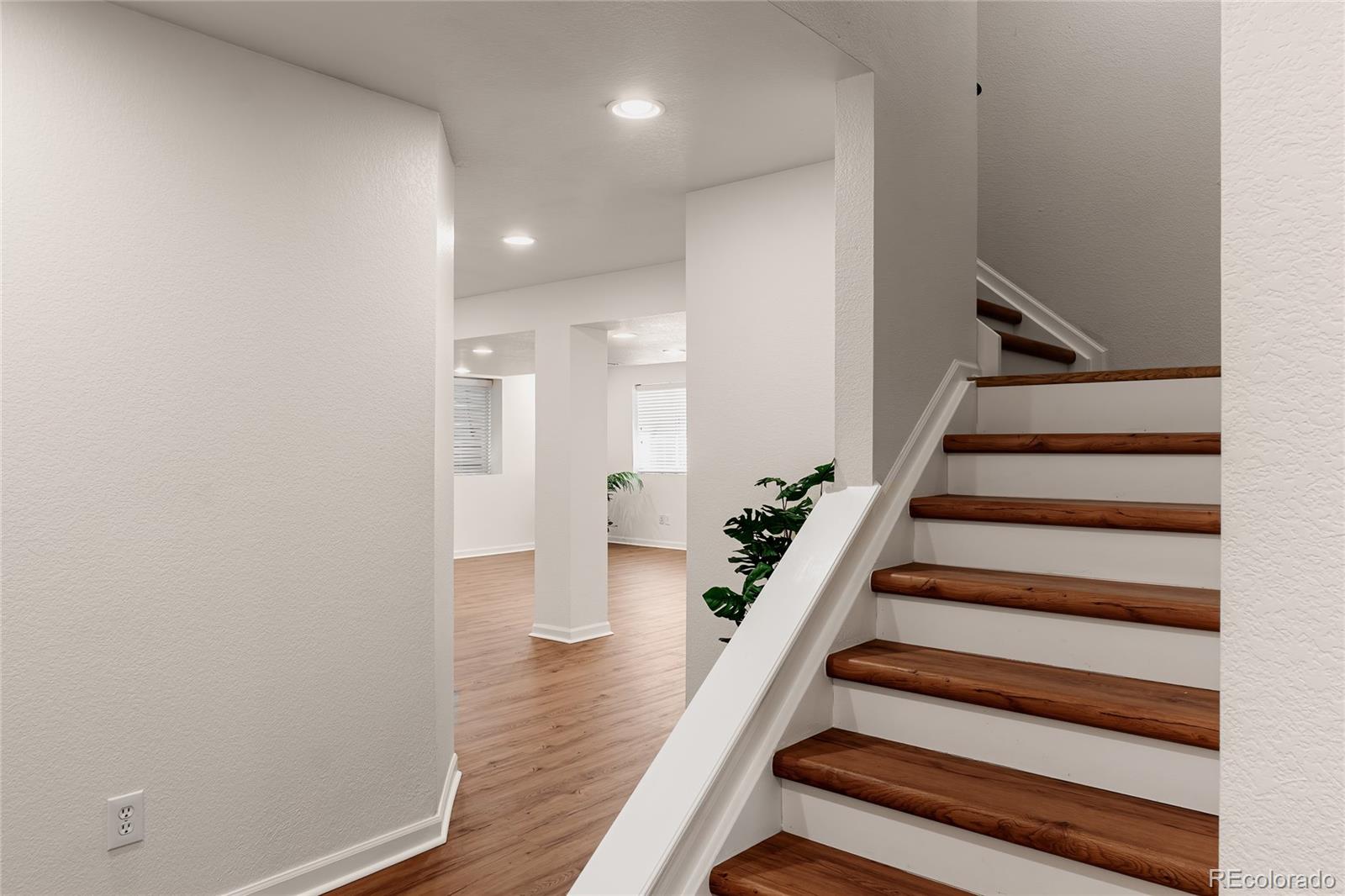 MLS Image #37 for 9441 s hackberry lane,highlands ranch, Colorado