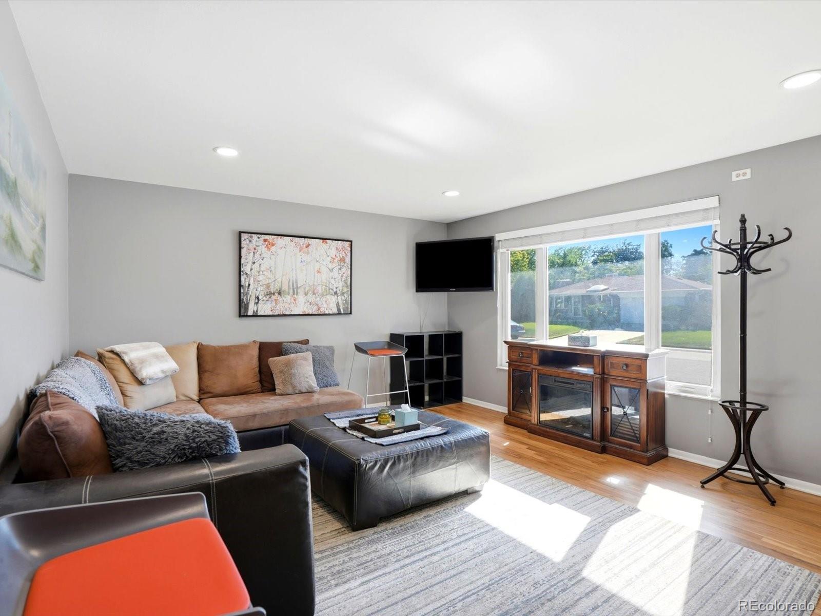 MLS Image #2 for 6530  marshall street,arvada, Colorado