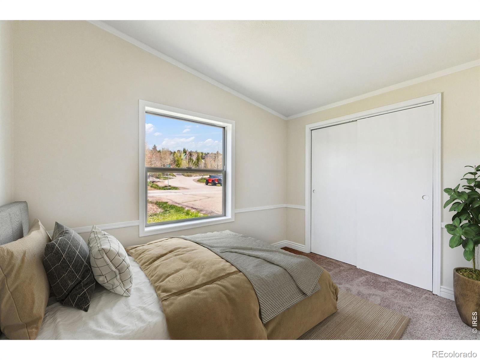 MLS Image #14 for 631  summit drive,dillon, Colorado