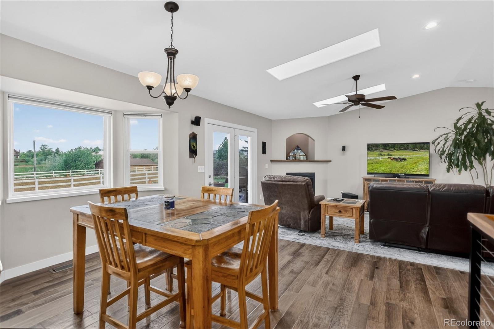 MLS Image #4 for 4717  foothills drive,berthoud, Colorado