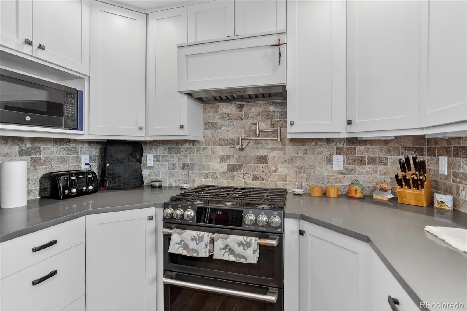 MLS Image #7 for 4717  foothills drive,berthoud, Colorado
