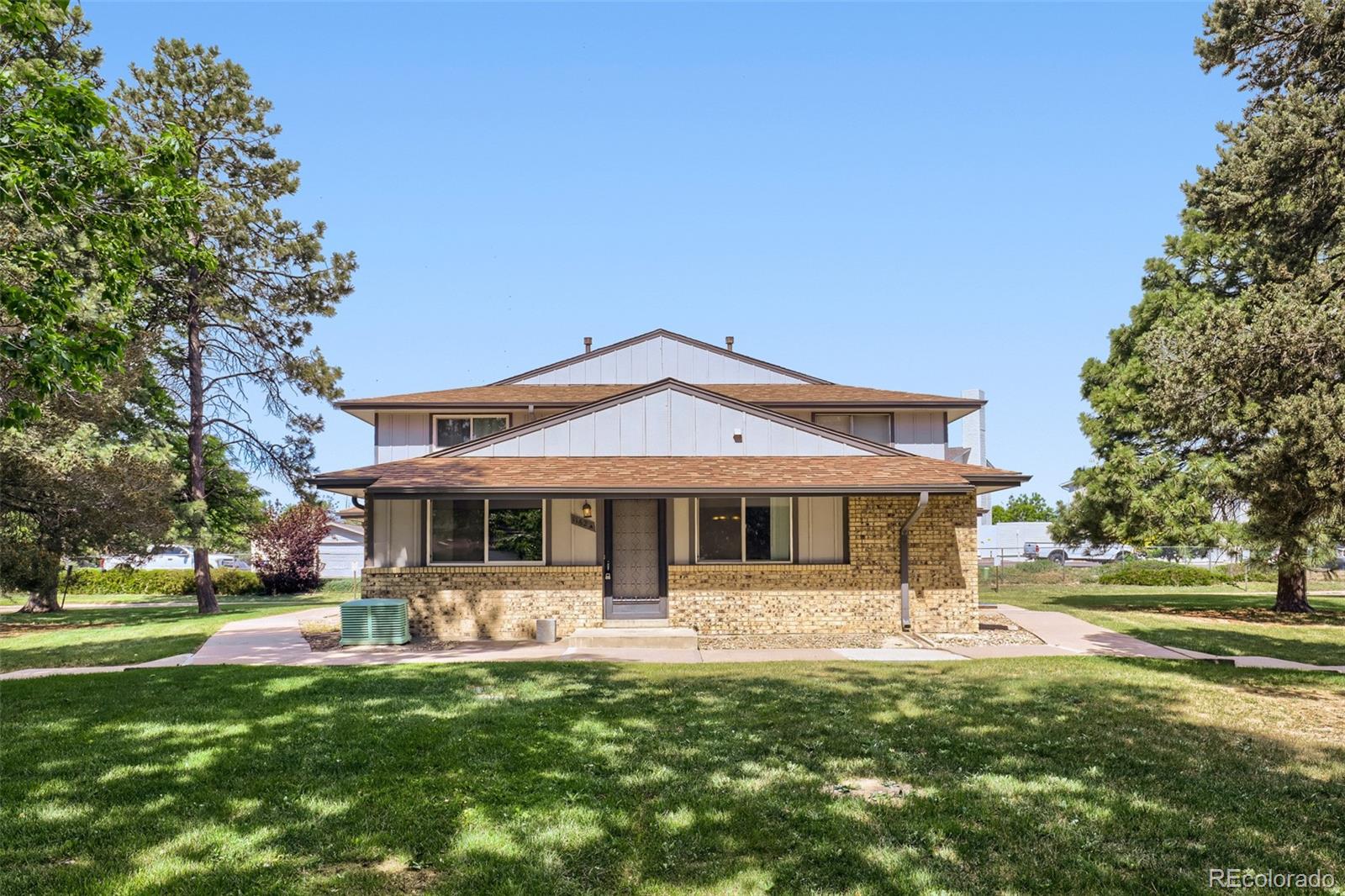 MLS Image #0 for 1162 s eagle circle,aurora, Colorado