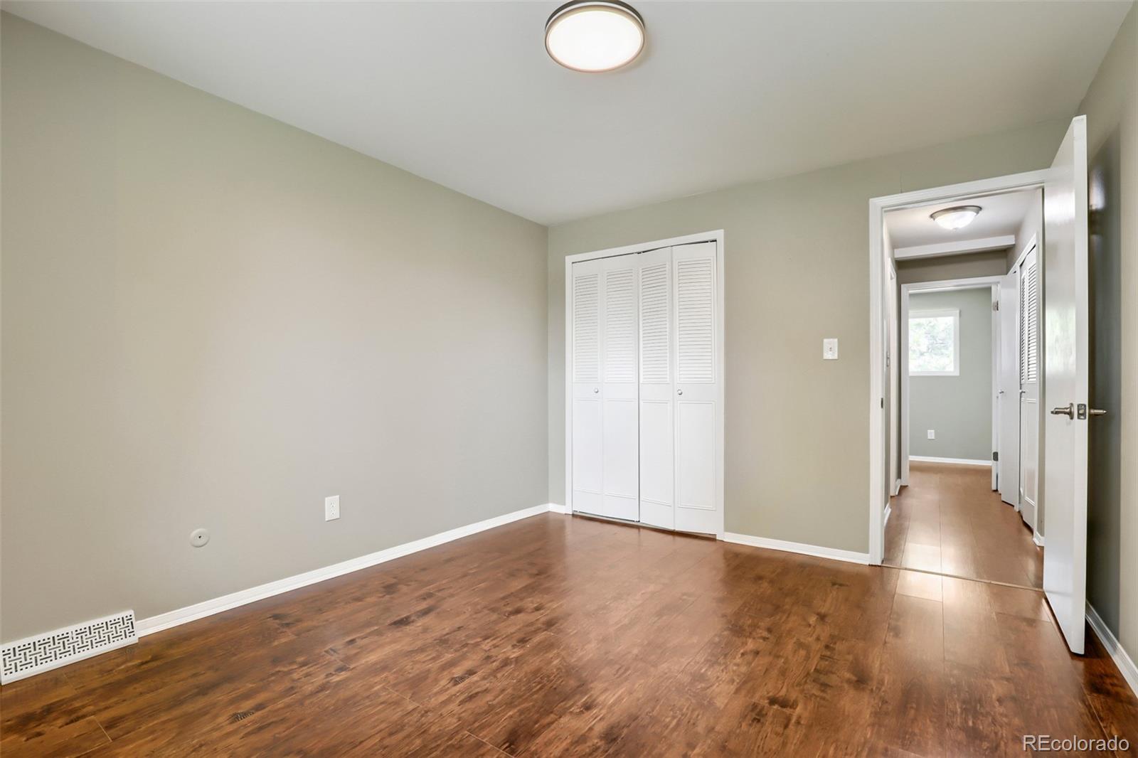 MLS Image #15 for 1162 s eagle circle,aurora, Colorado