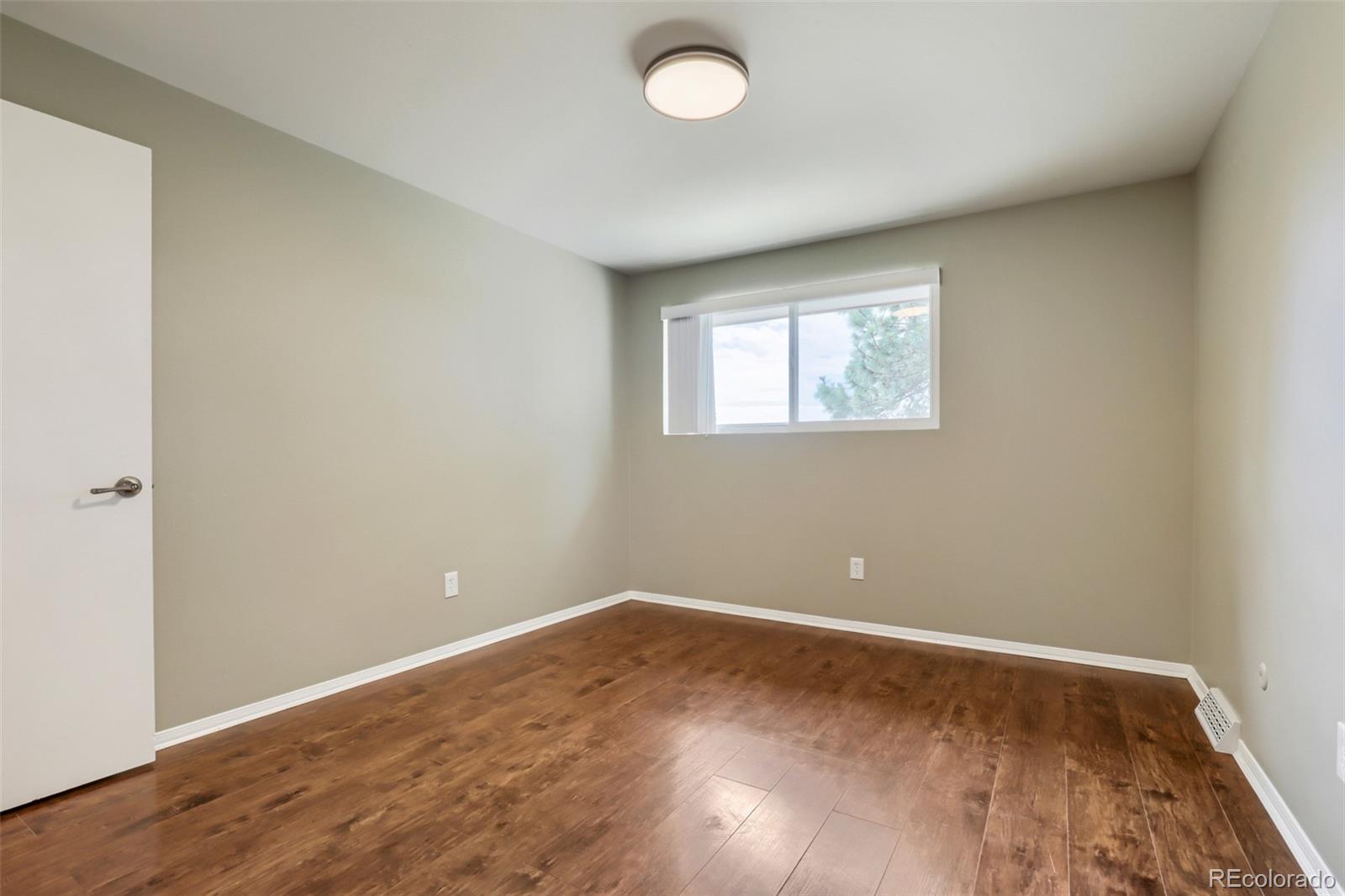 MLS Image #16 for 1162 s eagle circle,aurora, Colorado