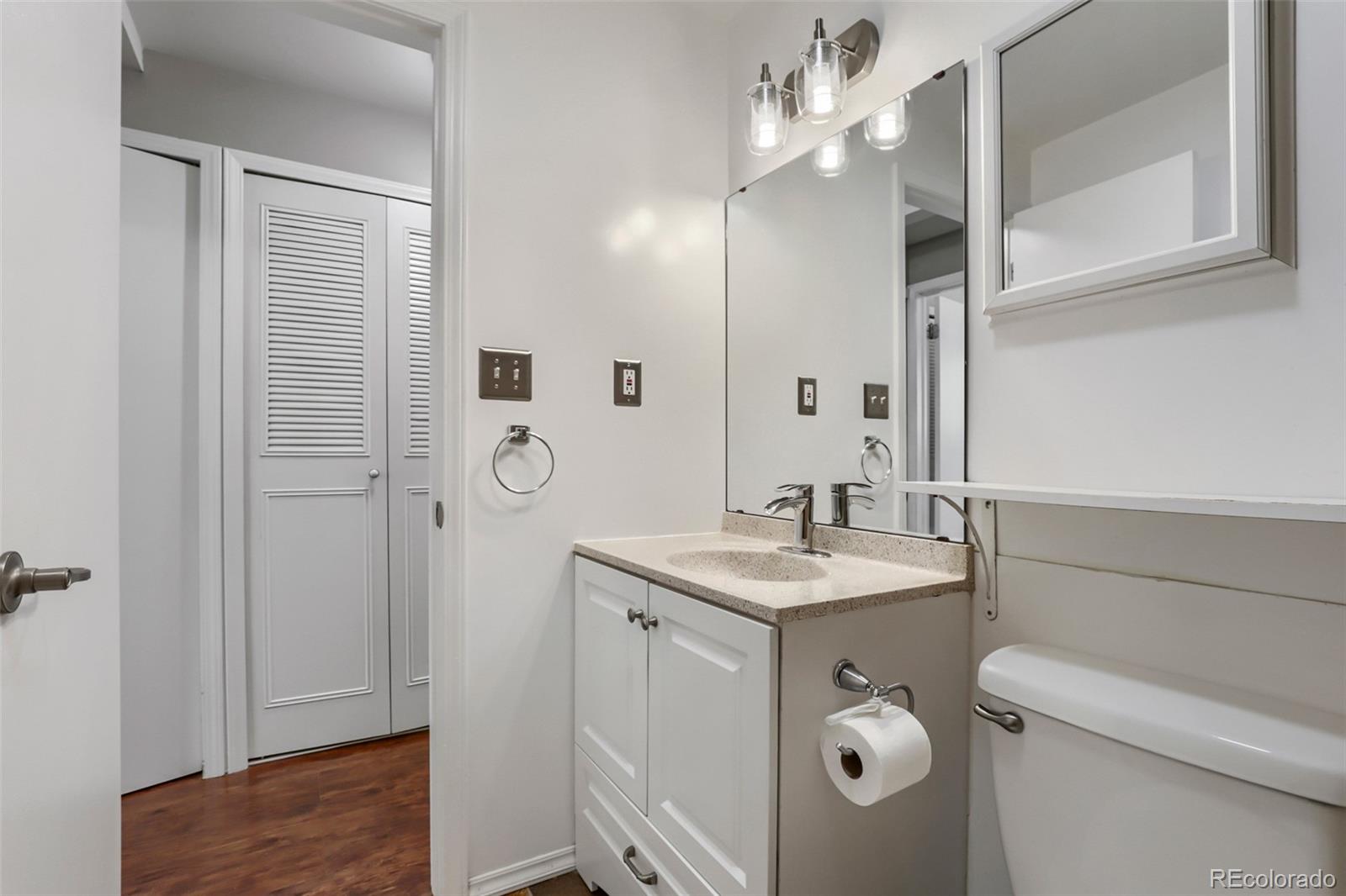 MLS Image #19 for 1162 s eagle circle,aurora, Colorado