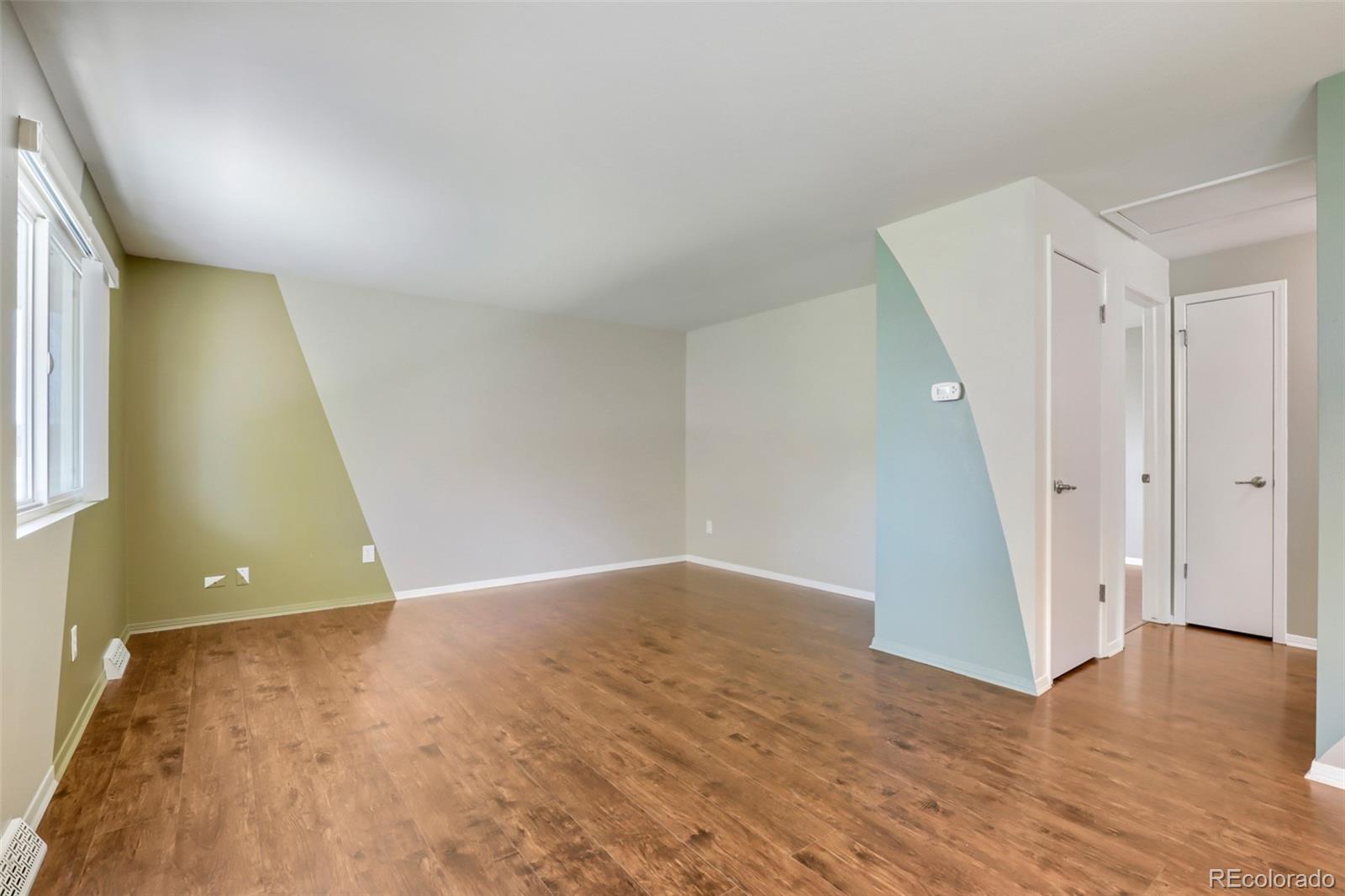 MLS Image #5 for 1162 s eagle circle,aurora, Colorado