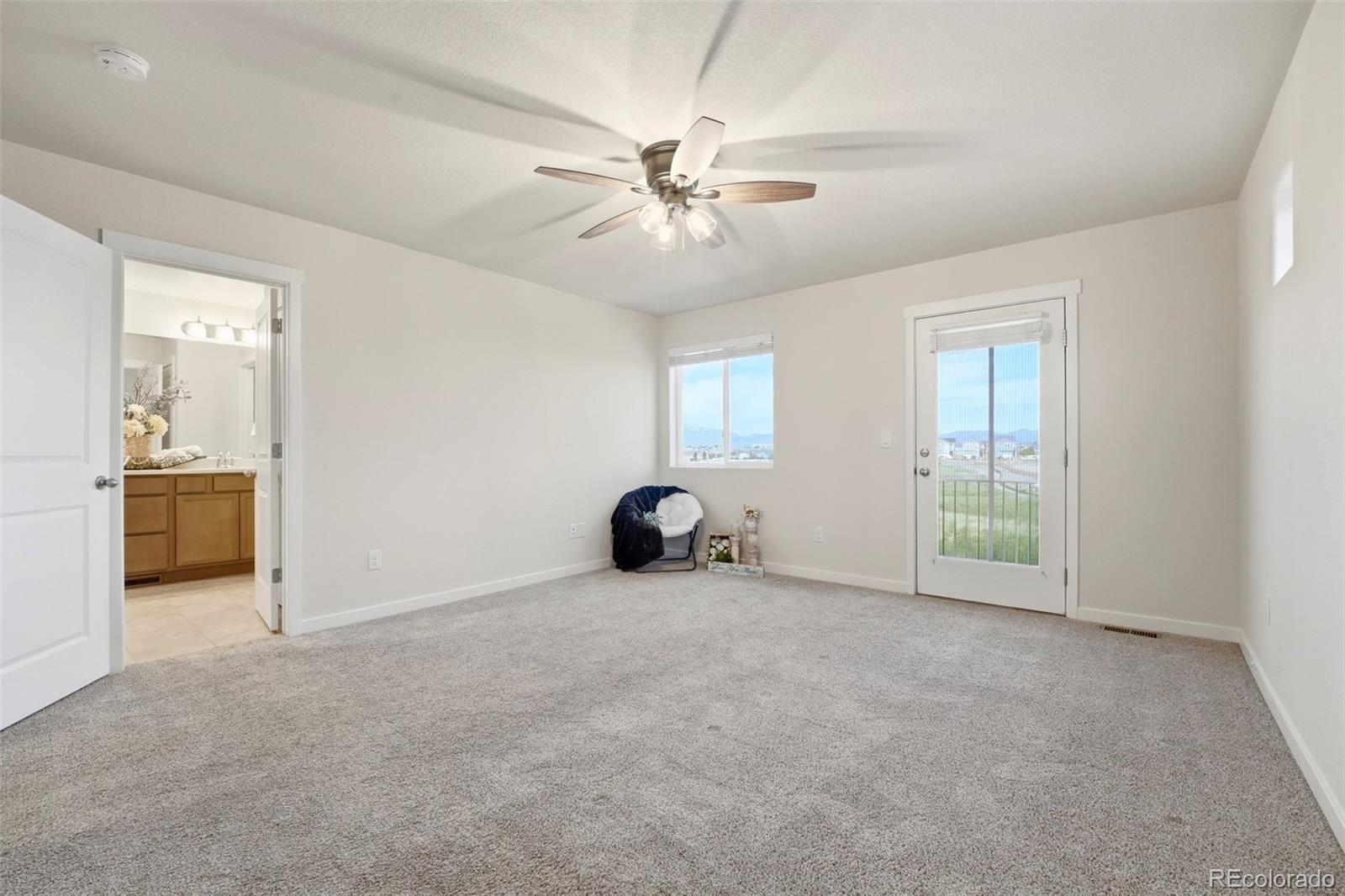 MLS Image #13 for 7654  sun shimmer view,colorado springs, Colorado