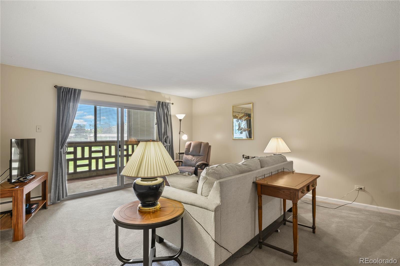 MLS Image #2 for 690 s alton way 6b,denver, Colorado