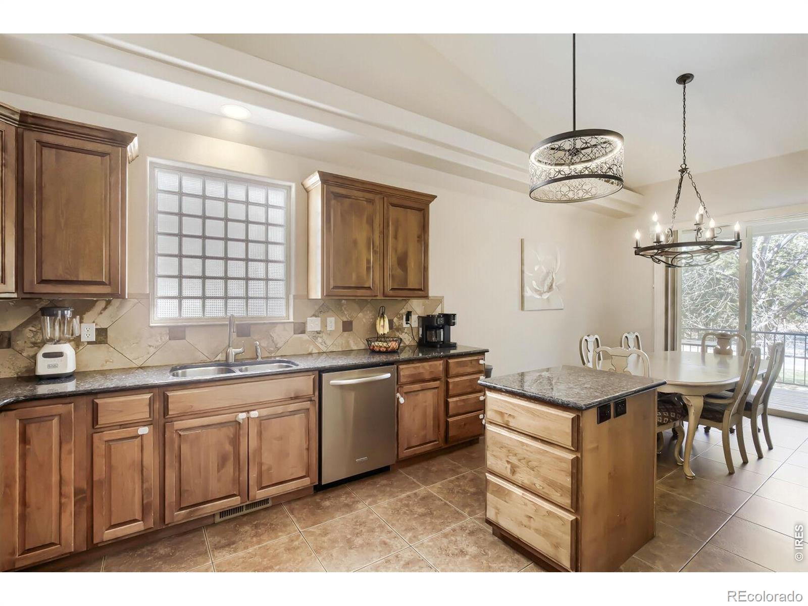 MLS Image #13 for 1979  vista drive,loveland, Colorado