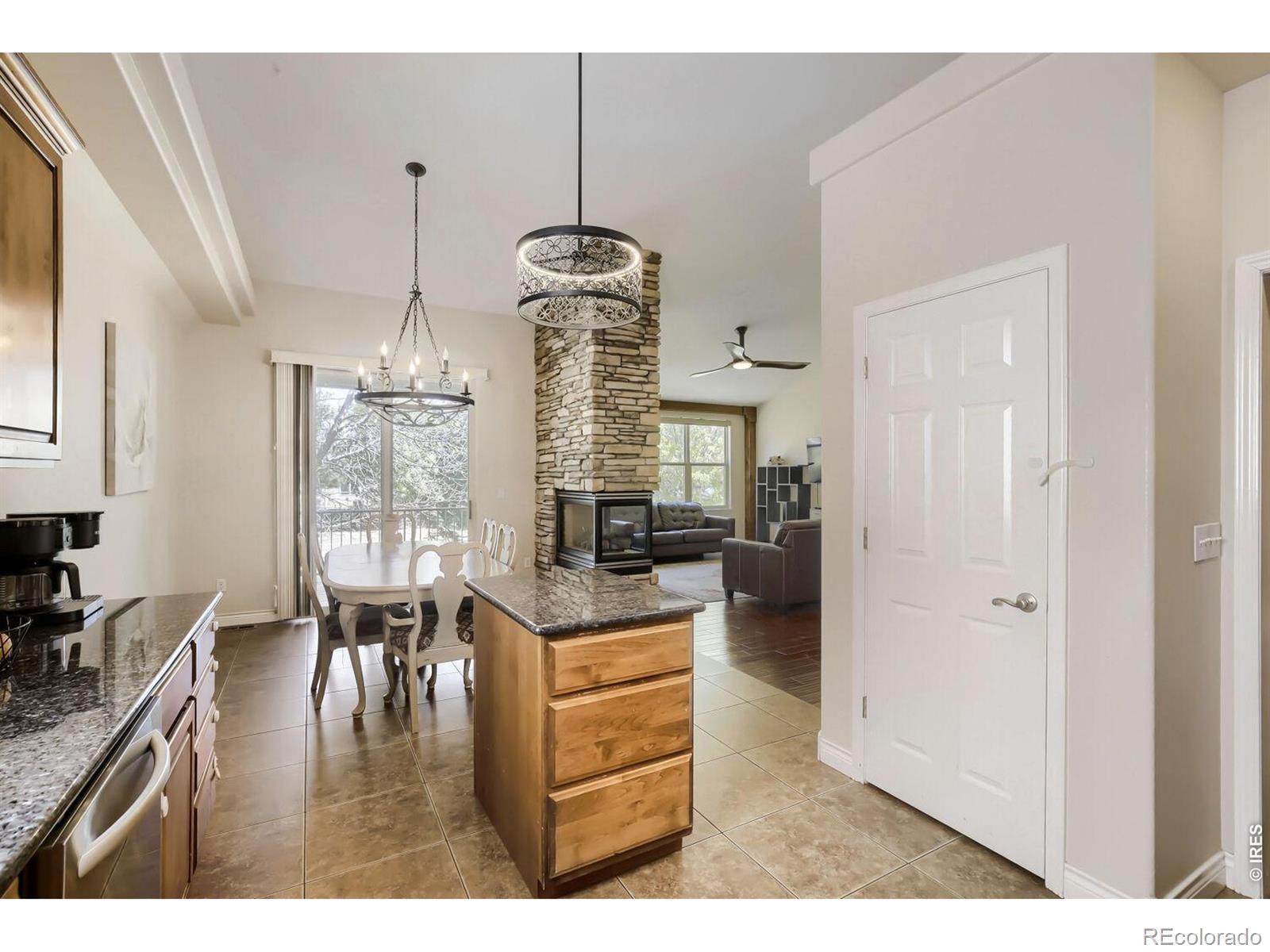 MLS Image #14 for 1979  vista drive,loveland, Colorado