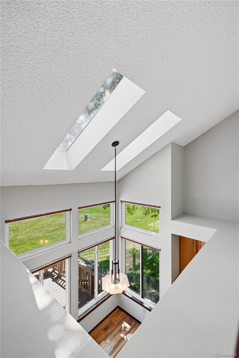 MLS Image #10 for 31  sutherland court,littleton, Colorado
